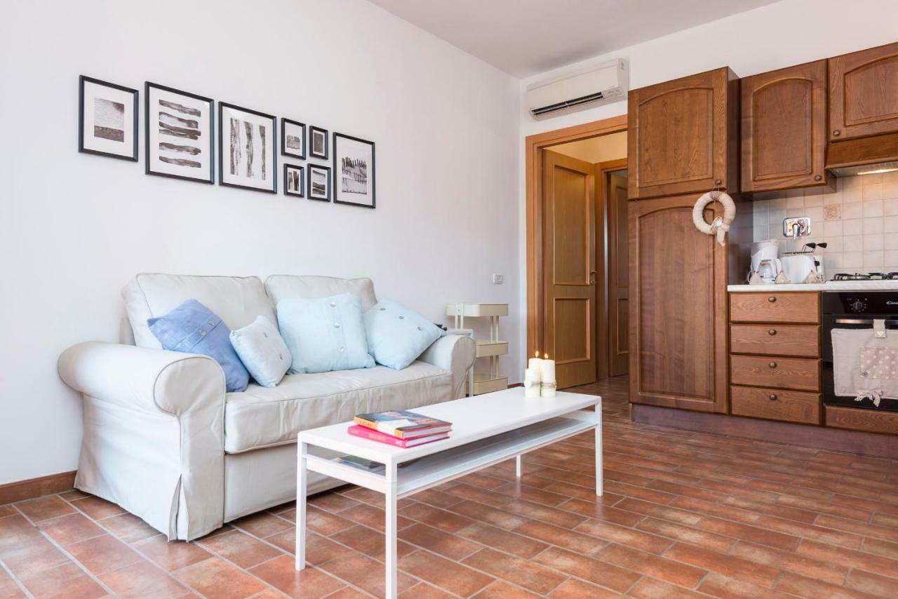 Romantic & Charming Apartment Scarlino Exterior foto